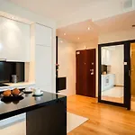 Platinum Towers Luxury Lejlighed