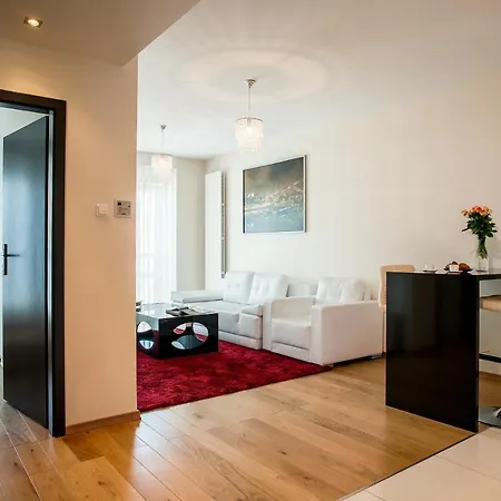 Platinum Towers Luxury Lejlighed *