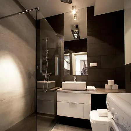 דירה Platinum Towers Luxury